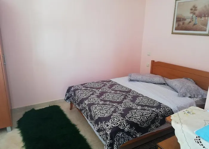 εξοχικο στουσ προποδεσ του ολυμπου * Leptokarya (Pieria)