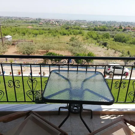εξοχικο στουσ προποδεσ του ολυμπου * Leptokaryá